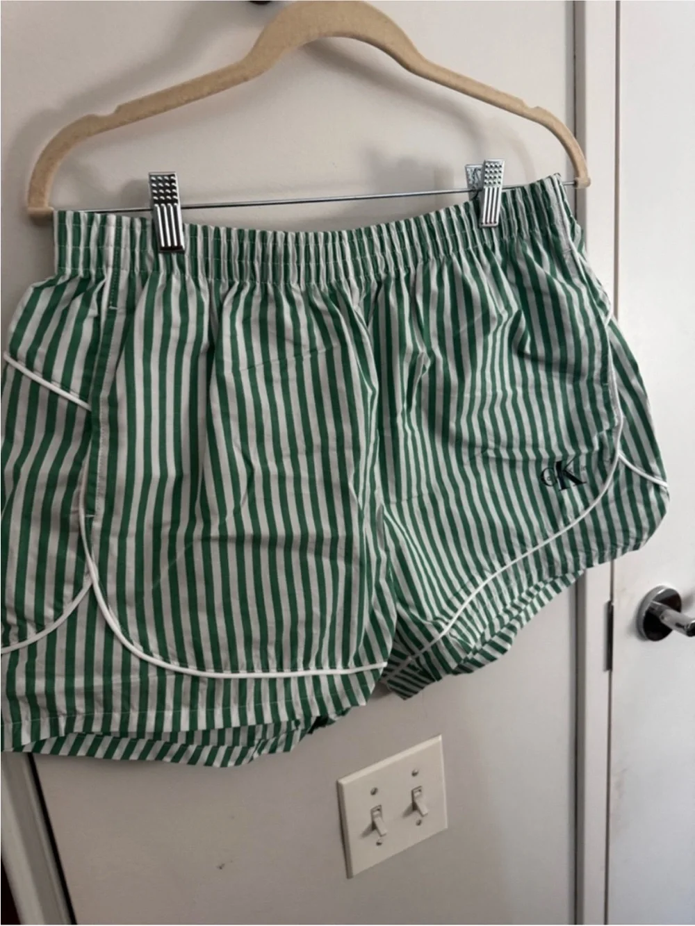 Calvin Klein Jeans Green Stripe Poplin Track Shorts | CK Logo | M - Picture 6 of 7